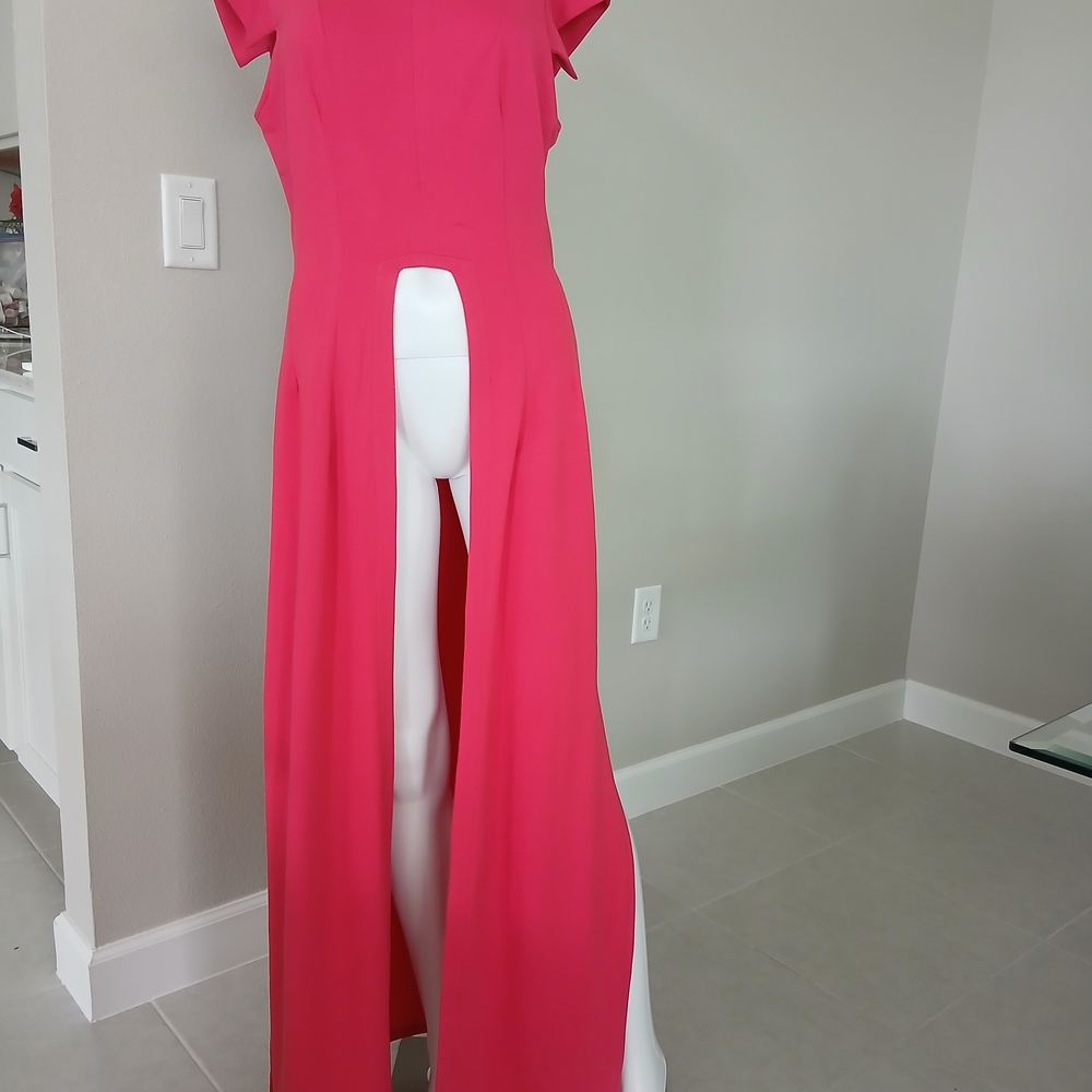Elegant Pink Maxi Dress